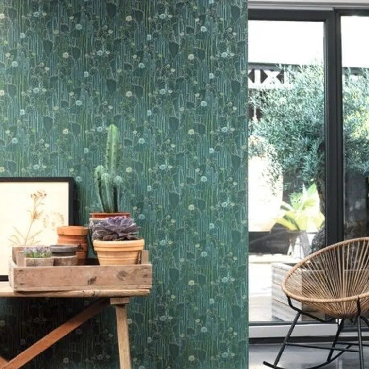 Closeup of a wallpaper showing its Contemporary, Dramatic, Two-tone pattern, color, and subtle texture.