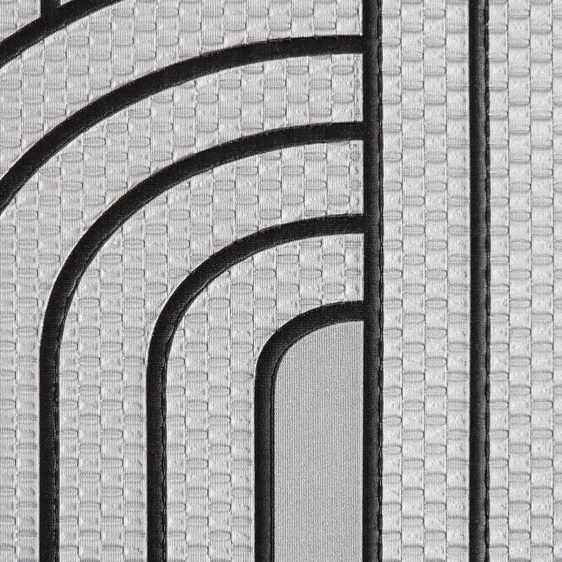 Gray geometric pattern wallpaper owith black lines